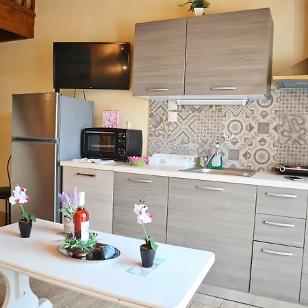 Makis&fani Homes Apartmán *